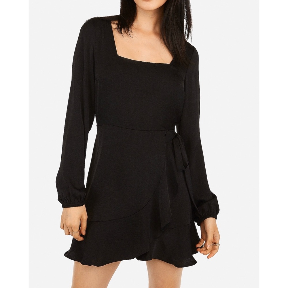 Black Long Sleeve Short Wrap Dress
